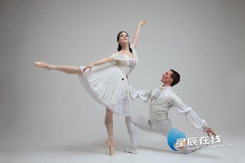 芭蕾在线观看,在线欣赏经典舞剧的便捷之旅 第1张 芭蕾在线观看,在线欣赏经典舞剧的便捷之旅 第1张